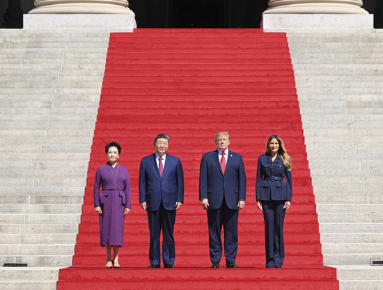 习近平和彭丽媛同特朗普夫妇茶叙，高清大图来了！